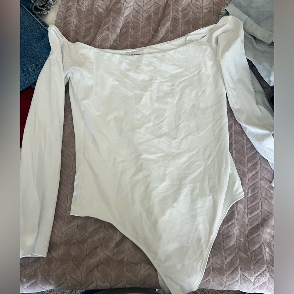 Off the shoulder aritzia body suit